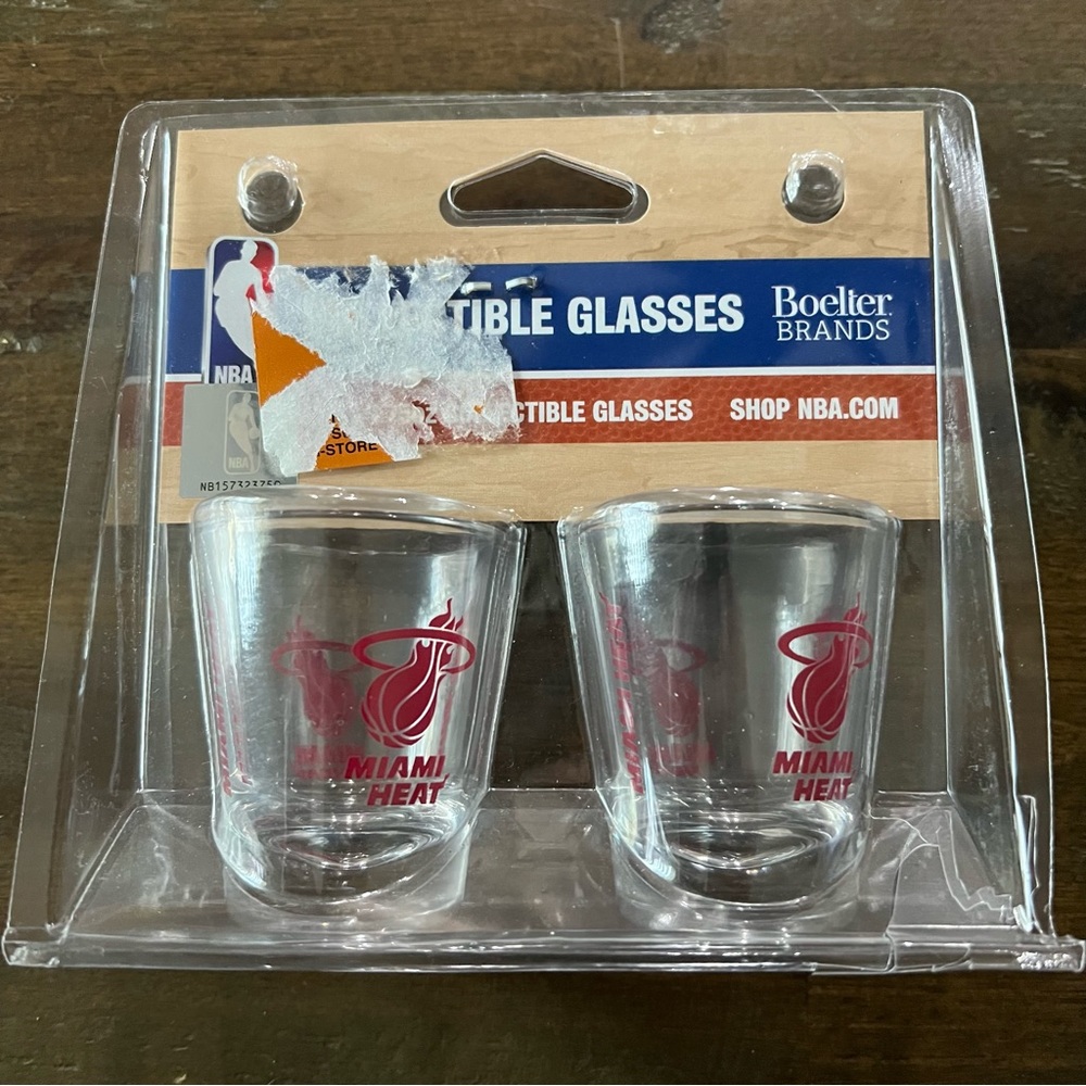 Miami Heat collectible shot glasses set of two NEW